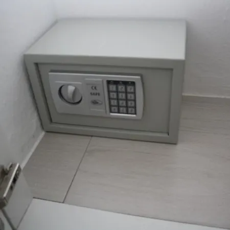 Floor 公寓 埃斯特波纳